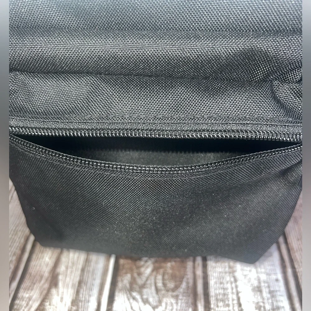 Adidas Insulated Lunch Bag Front Zip Pocket, Clip Handle, For School Sports Work